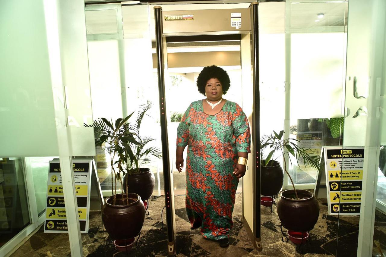 Hotel Golden Tulip Ibadan Exterior foto